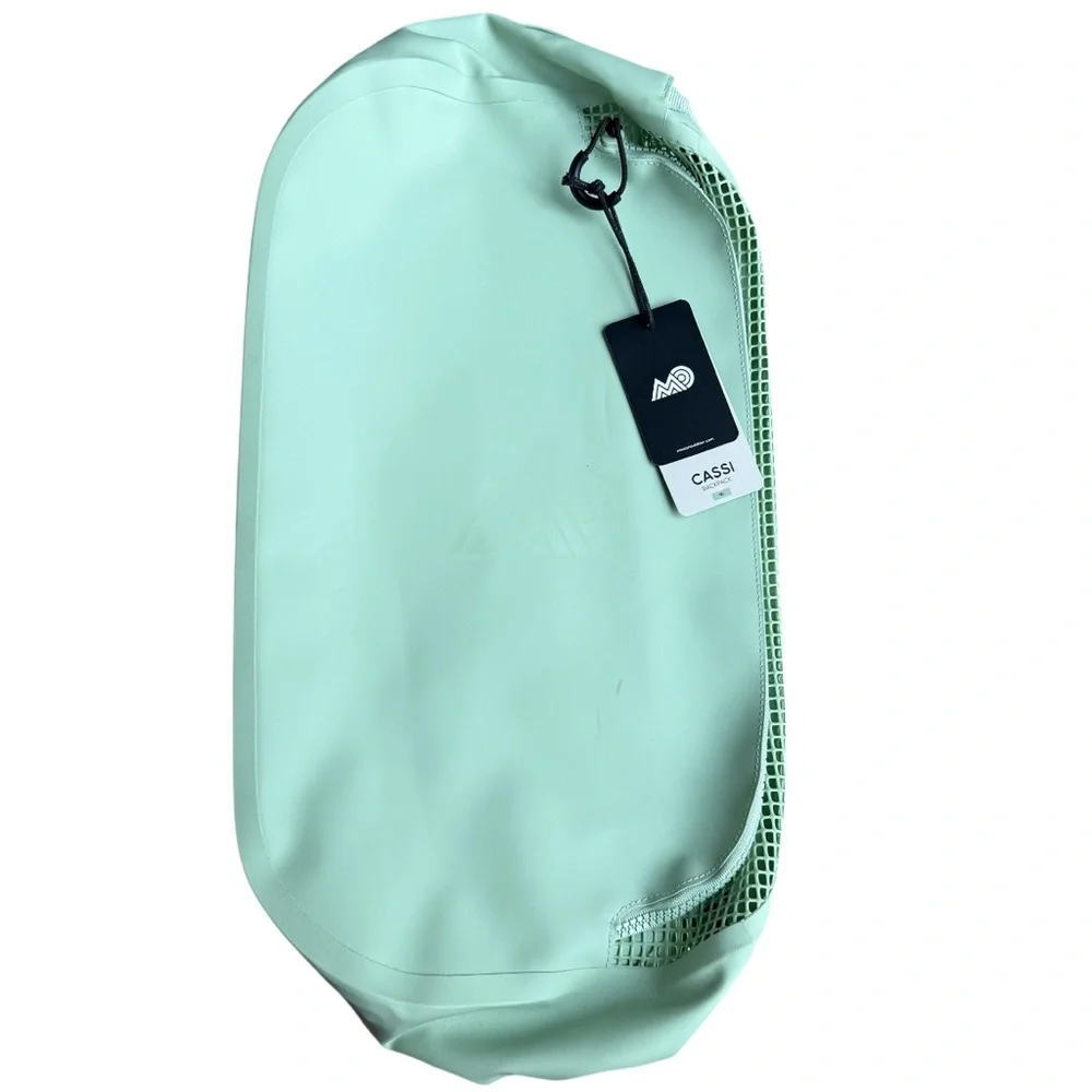 Mission Outdoor NWT Cassi backpack mint green New 18L day pack bag